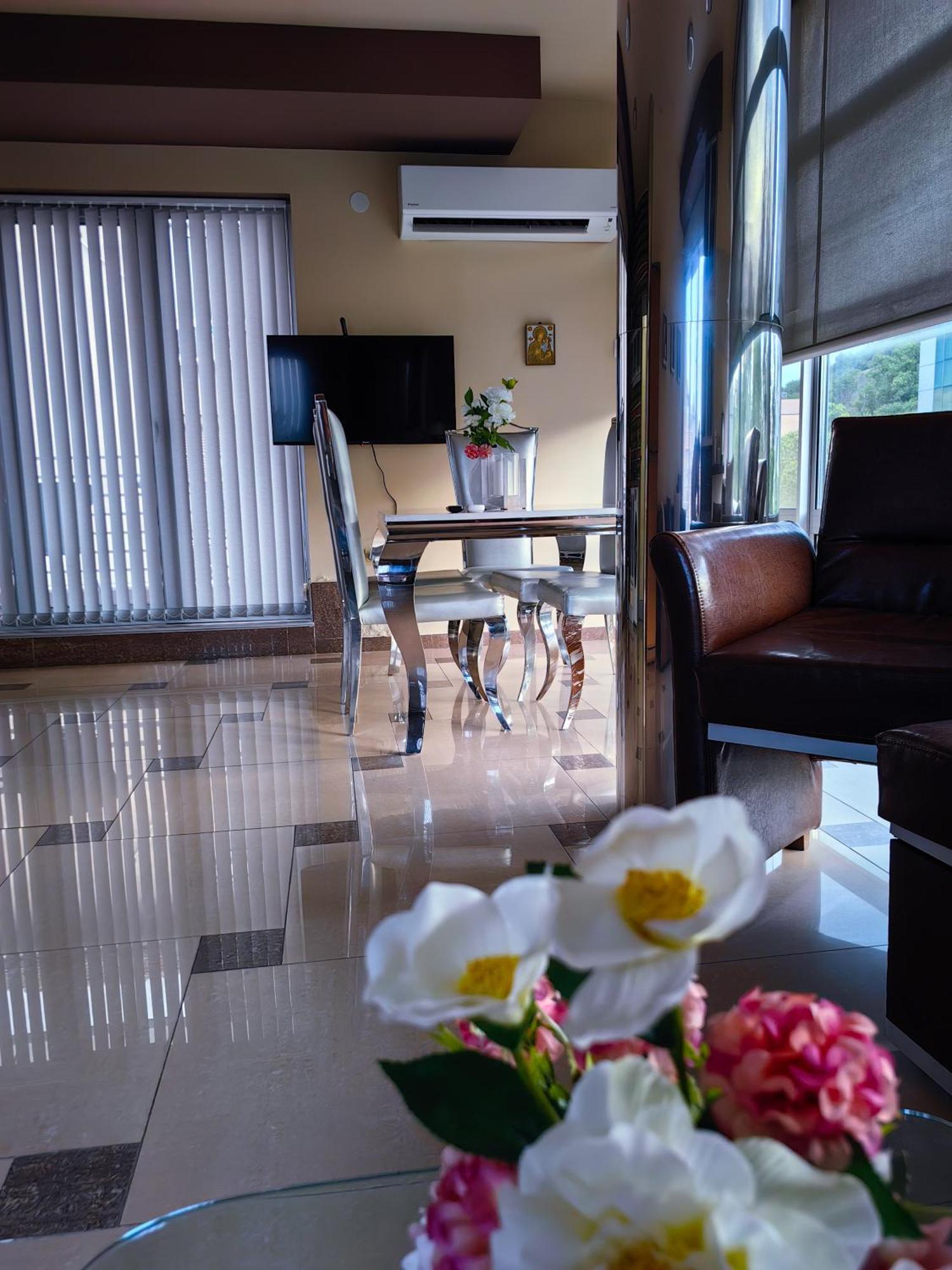 The View Apartment Plovdiv Exterior foto
